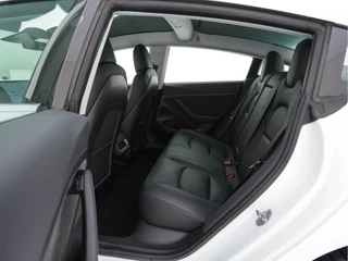 Tesla Model 3 (INCL-BTW) Aut. *PANO | AUTO-PILOT | NAPPA-LEATHER | KEYLESS | FULL-LED | MEMORY-PACK | SURROUND-VIEW | DAB | CARPLAY | DIGI-COCKPIT | LANE-ASSIST | COMFORT-SEATS | 19
