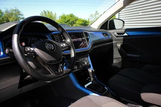 Volkswagen T-Roc Volkswagen T-Roc 1.5 TSI Sport // Trekhaak - Camera - Virtual Cockpit - Stoelverwarming - Navi - 19 inch - afbeelding nr 10