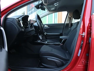 Kia Ceed Sportswagon Kia Ceed Sportswagon 1.6 GDI PHEV DynamicPlusLine | Trekhaak | Adaptieve cruise control - afbeelding nr 5