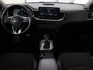 Kia Ceed Kia Ceed 1.6 GDI PHEV DynamicPlusLine | Panoramadak |  Cruise control | Climate control | Carplay | Elektrische achterklep | Dealer onderhouden - afbeelding nr 7