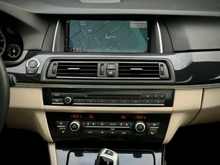 BMW 5 Serie BMW 5 Serie Touring 520i M-SPORT PANO|VIRTUAL|COMFORTSTOEL|HAAK - afbeelding nr 24