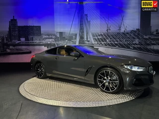 BMW 8 Serie - 356471774-0