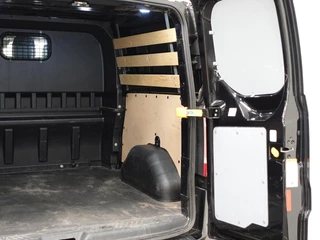 Ford Transit Custom Ford Transit Custom 130pk Automaat L2H1 Limited Dubbele Cabine 2x Schuifdeur Raptor Edition Navigatie Airco Cruise control Trekhaak parkeersensoren - afbeelding nr 38