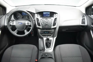Ford Focus Ford Focus 1.0 Titanium |NAVI|STOELVERWARMING|PARKEERHULP|TREKHAAK - afbeelding nr 3
