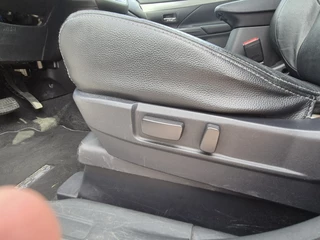 Mitsubishi Outlander Mitsubishi Outlander 2.0 PHEV Instyle - afbeelding nr 30