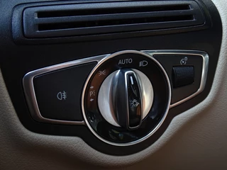 Mercedes-Benz GLC Mercedes-Benz GLC 300 automaat 210PK / Prestige / AMG / LED - afbeelding nr 20