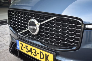 Volvo XC60 Volvo XC60 T6 350pk AWD Ultimate Dark | Climate | Trekhaak | 360 - afbeelding nr 9