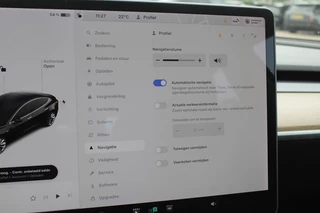 Tesla Model 3 Tesla Model 3 Performance AWD 75 kWh / Autopilot / Panoramadak / Camera / Leder / 20''' Leder / Premium Audio - afbeelding nr 18