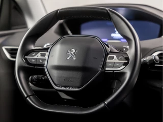 Peugeot 3008 Automaat (APPLE CARPLAY, MEMORY SEATS, LEDER, STOELVERWARMING, 360 CAMERA, SPORTSTOELEN, KEYLESS, GETINT GLAS, LED KOPLAMPEN, NIEUWSTAAT) - afbeelding nr 18