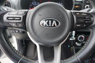 Kia Picanto KIA Picanto 1.0 CVVT 67pk 5-zits DynamicLine Navigatie Camera LM velgen - afbeelding nr 15