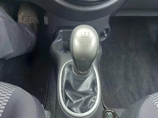 Nissan Micra Nissan Micra 1.2 Visia Pack, airco,cruisecontrol. - afbeelding nr 15