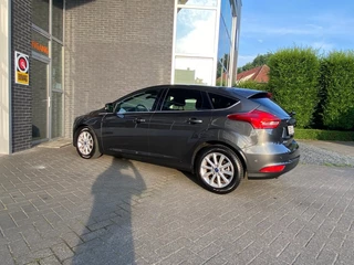 Ford Focus Ford Focus 1.0 Titanium incl. garantie en pechhulp - afbeelding nr 4