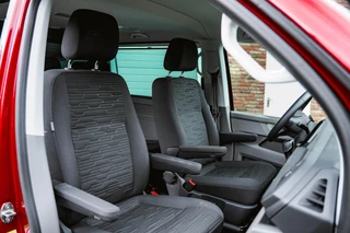 Volkswagen Transporter Volkswagen Transporter 2.0 TDI 150 pk Dubbel Cabine Fontana Red Navi, Camera, 20