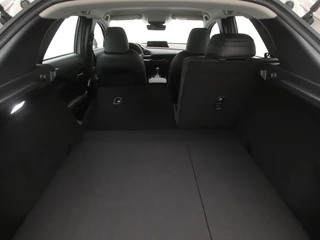 Mazda CX-30 Mazda CX-30 2.0 e-SkyActiv-G Exclusive-line automaat met Black Comfort Pack : dealer onderhouden - afbeelding nr 17