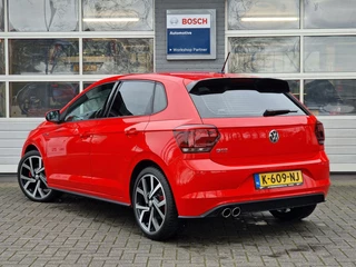 Volkswagen Polo Volkswagen Polo 2.0 TSI GTI DSG 200PK NL-auto|Pano|Vitrual|beats|led|18-inch|Carplay| - afbeelding nr 2