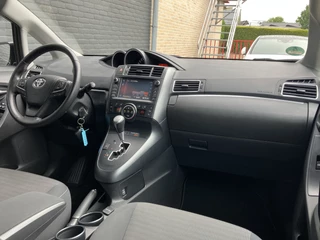 Toyota Verso Toyota Verso 1.8 VVT-i 147 pk Dynamic AUT. | parkeersensor | trekhaak | camera | stoelverwarming | cruise control - afbeelding nr 15