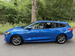 Ford Focus Ford Focus Wagon 1.5 EcoBoost ST Line Business - afbeelding nr 68