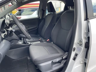 Toyota Yaris Toyota Yaris 1.0 VVT-i Active | Fabrieksgarantie tot 10 03 2027 | - afbeelding nr 10