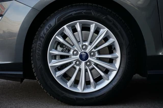Ford Focus Ford Focus Wagon 1.0 EcoBoost Titanium Business, NL, trekh. - afbeelding nr 3