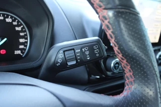 Ford EcoSport Ford EcoSport 1.0 EcoBoost ST-Line Trekhaak | Climate Control | Cruise Control | Navigatie | - afbeelding nr 24