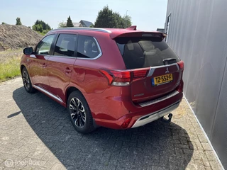 Mitsubishi Outlander Mitsubishi Outlander 2.4 PHEV Intense+ trekhaak allseason banden - afbeelding nr 3