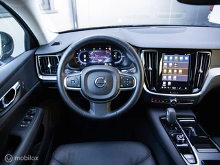 Volvo V60 Volvo V60 2.0 T6 Plug-in hybrid AWD Plus Bright Trekhaak - afbeelding nr 12