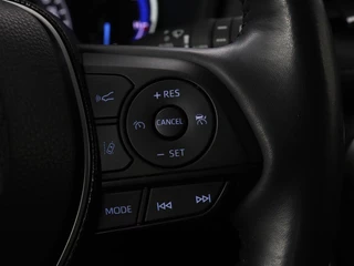 Toyota RAV4 Toyota RAV4 2.5 Hybrid AWD Dynamic | Stoel & stuurverwarming |  Trekhaak | Camera | Carplay | Full LED | Keyless | Navigatie - afbeelding nr 18