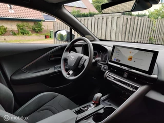 Toyota C-HR Toyota C-HR 2.0 Plug-in Hybrid 220 GR SPORT PLUS - afbeelding nr 28