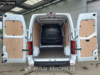 Renault Master Renault Master 130PK 2025model L2H2 Special Edition LED 17 inch Velgen Airco Cruise Camera Carplay Parkeersensoren 10m3 Airco Cruise control - afbeelding nr 3