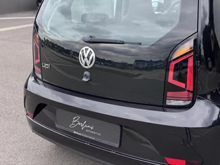 Volkswagen up! Volkswagen Up! 1.0 BMT Move up! Dealer ondh|4seizoensb|Airco - afbeelding nr 21