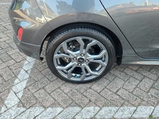 Ford Fiesta Ford Fiesta 1.0 ECOBOOST ST-LINE Stuurverwarming | Navi | Cruise - afbeelding nr 34