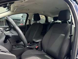 Ford Focus Ford Focus 1.0 Trend | Navigatie | Cruise Control | Parkeersensoren | Airconditioning | NAP - afbeelding nr 7