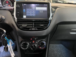 Peugeot 2008 Peugeot 2008 1.2 PureTech Blue Lion - afbeelding nr 43