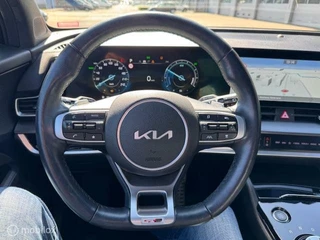 Kia Sportage Kia Sportage 1.6 T PHEV  AWD GT-PlusLine  , Panorama-dak , Dodehoek detectie , Parkeer assistent , Electr achterklep , Keyless , Electr verstelbare stoelen met geheugen , Meest luxe uitvoering ,  65km volledig electrische  rijden  hierna Hybride - afbeelding nr 28