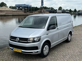Volkswagen Transporter Volkswagen Transporter 2.0 TDI 102pk L1H1 Highline Trekhaak/Navi/Cruise/Bluetooth/Parkeersensoren - afbeelding nr 20