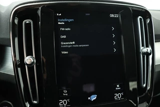 Volvo XC40 Volvo XC40 1.5 T4 Recharge Inscription Expression | Carplay |  Camera | Navigatie | Full LED | Parkeerverwarming | PDC | Climate control - afbeelding nr 20