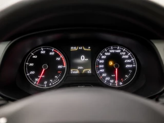 SEAT Leon SEAT Leon ST 1.4 TSI ACT FR Sport 150Pk Automaat (PANORAMADAK, NAVIGATIE, CLIMATE, LEDER/ALCANTARA, TREKHAAK, STOELVERWARMING, SPORTSTOELEN, LED KOPLAMPEN, GETINT GLAS, ADAPTIVE CRUISE, NIEUWE APK, NIEUWSTAAT) - afbeelding nr 21