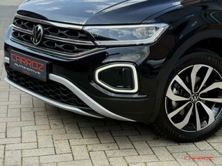 Volkswagen T-Roc Volkswagen T-Roc 1.5 TSI Style Camera ACC Trekh. CarPlay IQ Navi - afbeelding nr 24