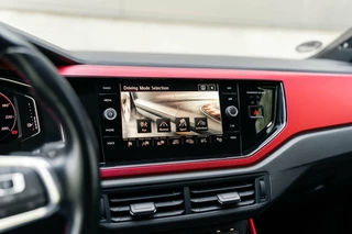 Volkswagen Polo Volkswagen Polo 2.0 TSI GTI Pano DSG Beats ACC Stoelverw. - afbeelding nr 35