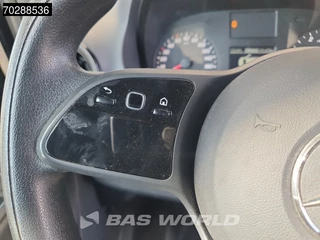 Mercedes-Benz Sprinter Mercedes Sprinter 317 CDI Automaat L2H2 3500KG Trekhaak Airco Camera MBUX CarPlay Euro6 L2 12m3 Airco Trekhaak - afbeelding nr 17