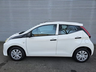 Toyota Aygo - afbeelding nr 2