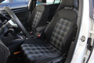 Volkswagen Golf Volkswagen Golf 1.4 TSI GTE | Orig. NL | Pano | Carplay | Sportuitlaat | Trekhaak - afbeelding nr 15
