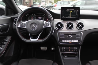Mercedes-Benz CLA Mercedes-Benz CLA Shooting Brake 180 / Panoramadak / Camera / Half leder / Navigatie / 18'' / LED Koplampen / Stoelverwarming / Cruise Control - afbeelding nr 9
