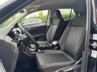 Volkswagen T-Cross Volkswagen T-Cross 1.0 TSI ACTIVE LED AIRCO LMV NAVI CARPLAY LMV - afbeelding nr 5