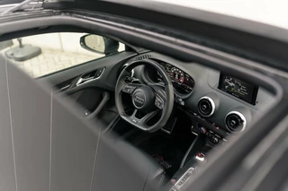 Audi RS3 Audi RS3 2.5 TFSI quattro B&O Keyless Pano Leer Nardo - afbeelding nr 19