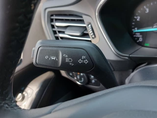 Ford Focus Ford Focus 1.0 EcoBoost 125pk Hybrid Titanium X | Navi | Apple Carplay + Android Auto | Clima | Cruise | Led Koplampen | Pdc V+A+Camera | Stoel+Stuurwielverwarming | Privacy Glass | 16''lm - afbeelding nr 22