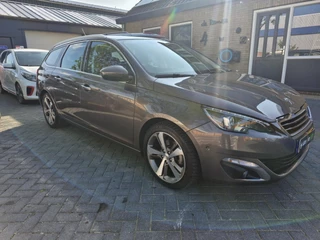 Peugeot 308 Peugeot 308 SW 1.2 PureTech Blue Lease GT-line - afbeelding nr 2