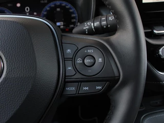 Toyota Corolla Touring Sports Toyota Corolla Touring Sports Hybrid 140 PK Automaat Dynamic | Navigatie | DAB | Camera | LED | Adaptive Cruise Control | Keyless Go | Lichtmetalen velgen - afbeelding nr 14
