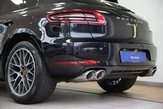 Porsche Macan Porsche Macan 3.0 D S PDK Org NL 2Jr Approved SportDesign Luchtvering Pano BOSE Full Dealer Service - afbeelding nr 42