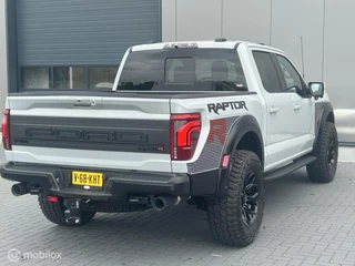 Ford Raptor R Ford Raptor R 5.2 Supercharged 2024 - afbeelding nr 10